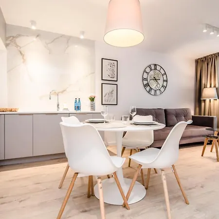 Apartament Alldayholiday Baltycka 22 Kołobrzeg